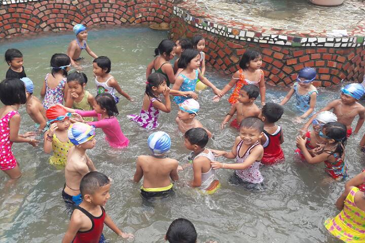 Kids Foundation-Swimming Pool