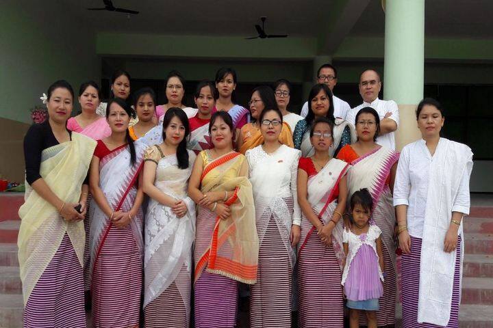 Tolchou Ibeton Memorial Academy-Staff