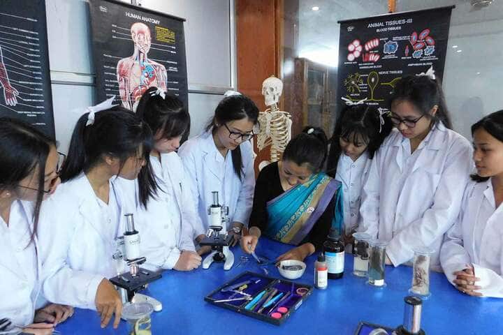 Unacco School-Chemistry Lab