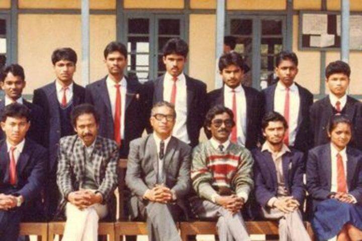 B S F Senior Secondary School-Staff