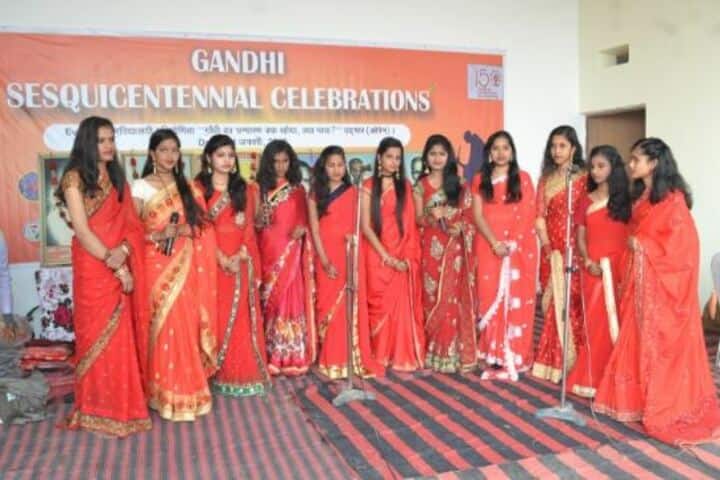 Dhruv Urmila Vidyapeeth-Singing