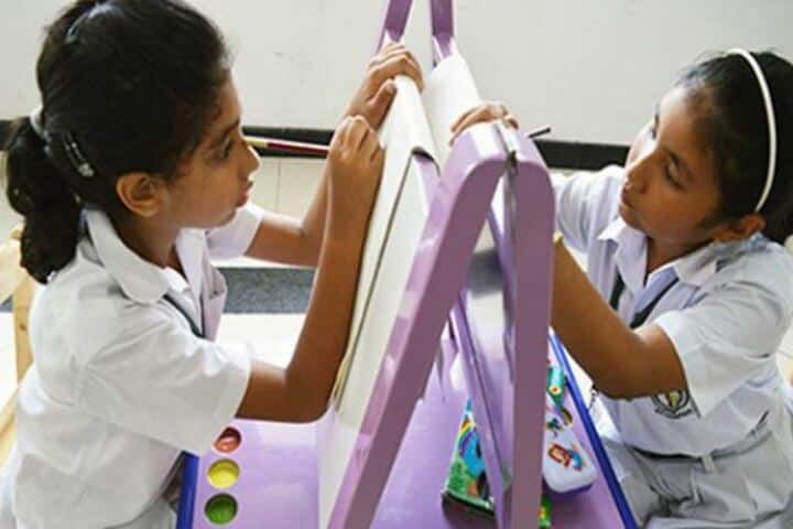 Delhi Public School Khanapara-Art and Craft