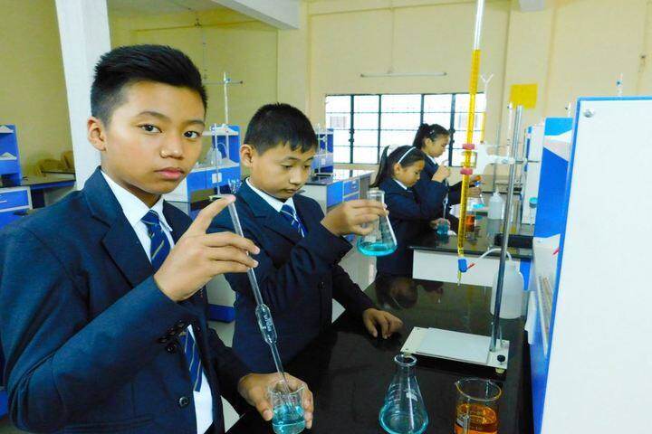 Dmi St Joseph Global School-Chemistry-Lab