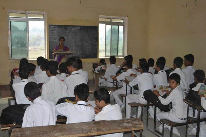 Divya Bhaskar Public School-Class room