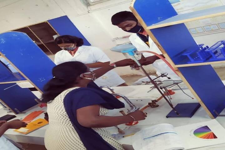 Abs Oxford International School-Lab