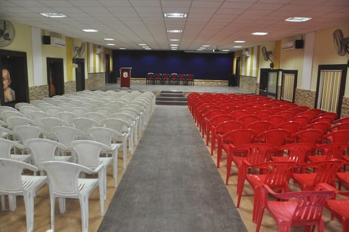 Dav Public School-Auditorium