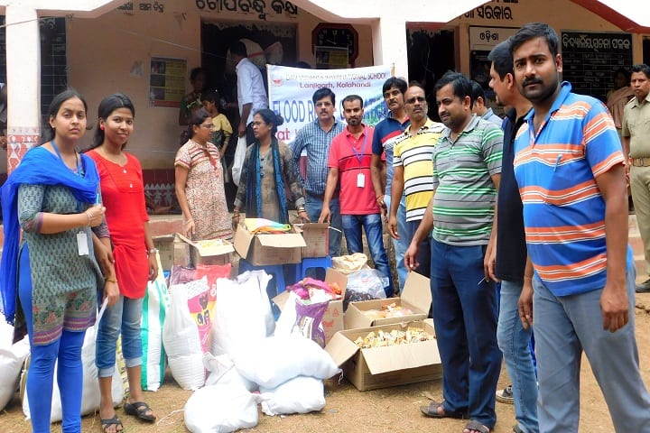 DAV Vedanta International School-Flood Relief Team