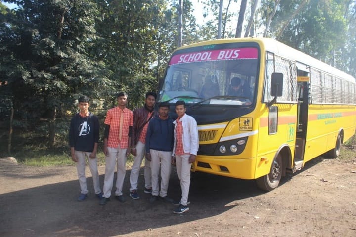 Green Field School-Bus