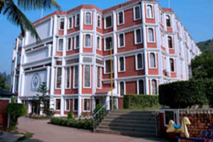 Guru Nanak Public School-School Building