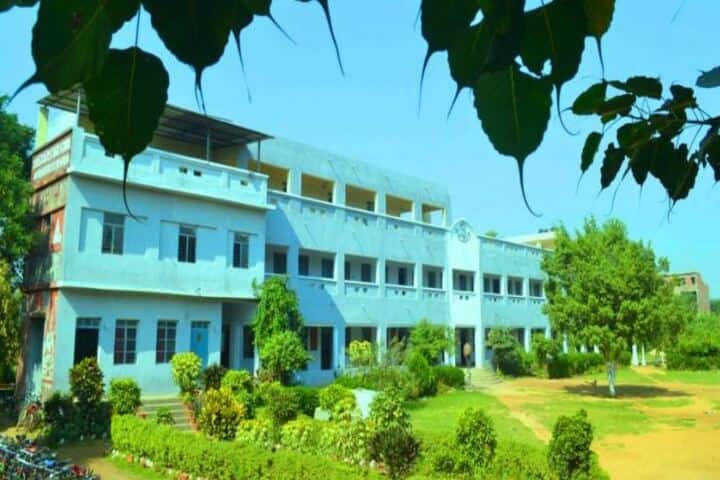 East And West High School-Campus