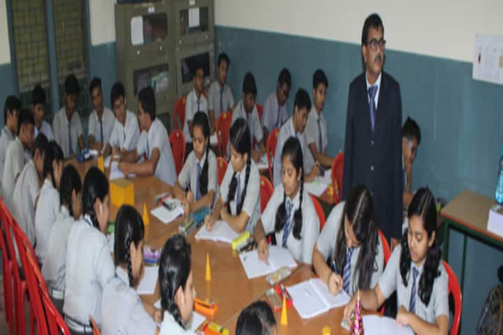 Jindal English Medium School-Maths Lab
