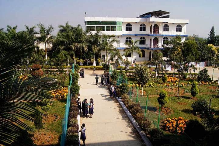 Kerala English Medium School-Garden-View