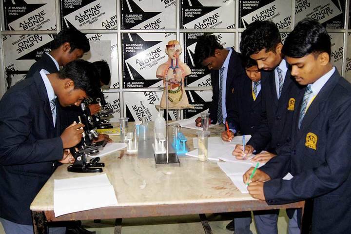 Kerala English Medium School-Lab
