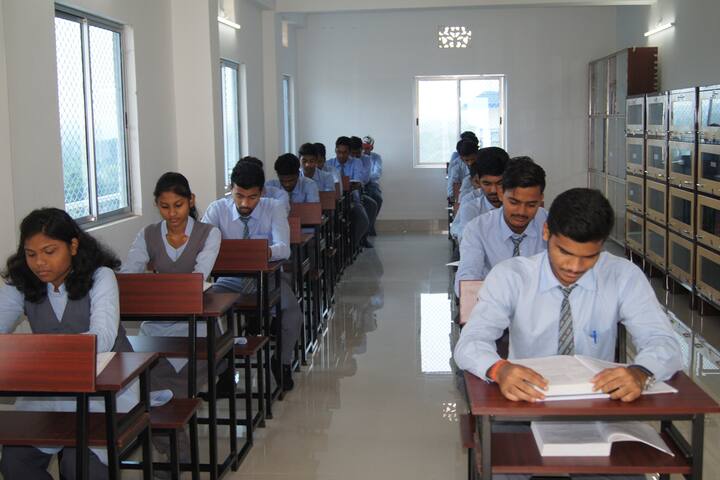 Kerala English Medium School-Library