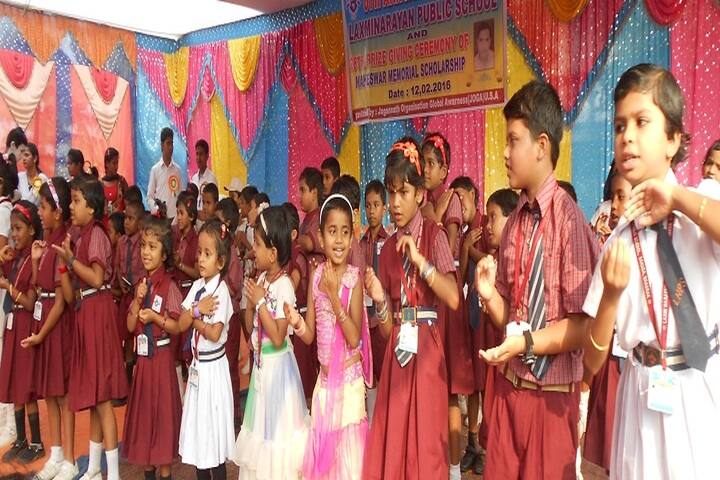 Laxmi Narayan Public School-Dance