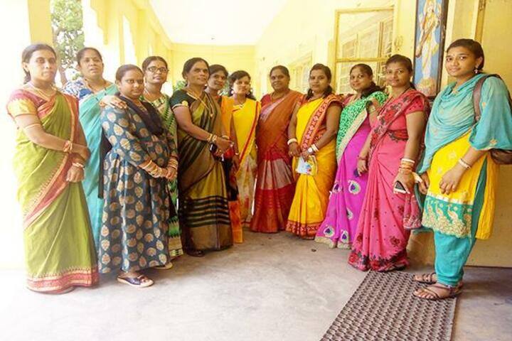 Maharishi Vidya Mandir-Group Photo