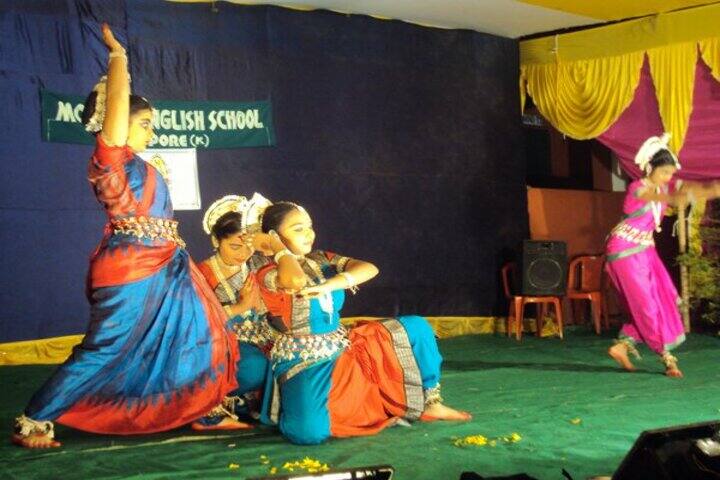 Modern English School-Dance