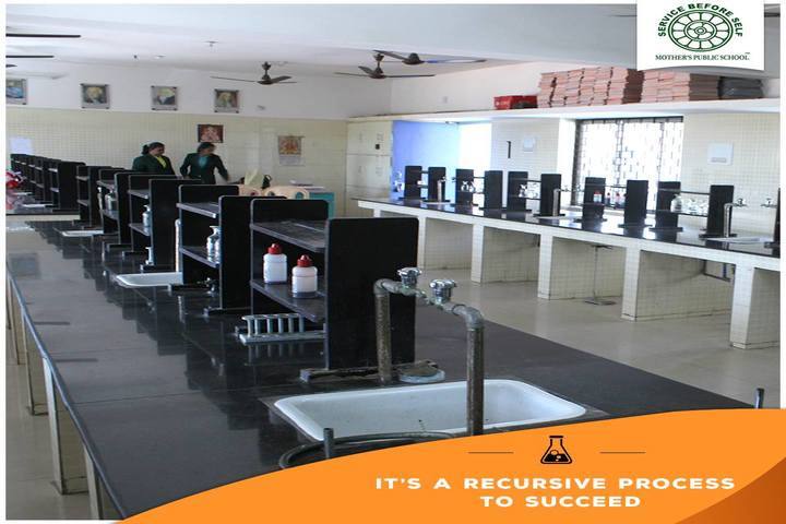 "Mothers Public School-Lab"