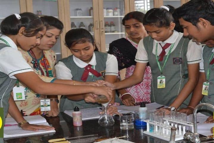 "Mothers Public School-Chemistry-Lab"