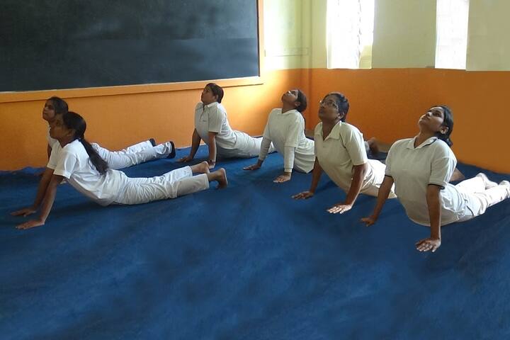 Nalanda Public School-Yoga