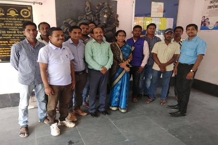 Odisha Adarsha Vidyalaya-Group Photo