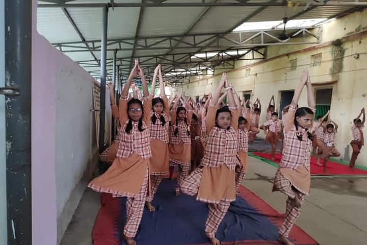 Rashtriya Gopal Vidya Mandir-Yoga
