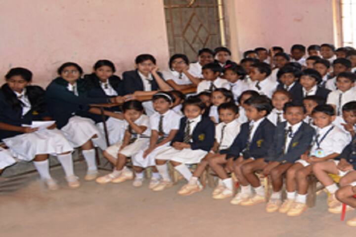 Redwoods English School-Students meeting
