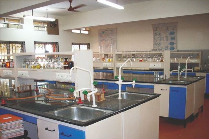Vivekananda Siksha Kendra-Chemistry Lab