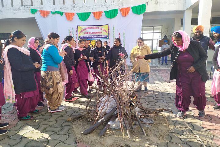 Sri Guru Harkrishan Adarsh Senior Secondary School-Festival celebrations