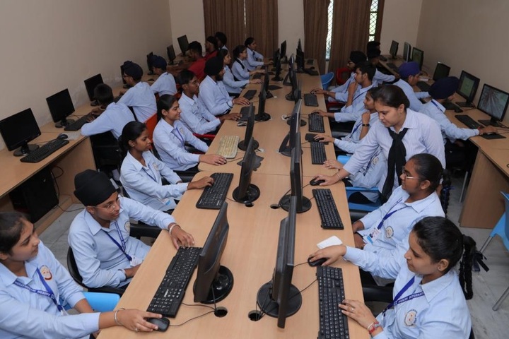Aadesh International School-Computer Lab