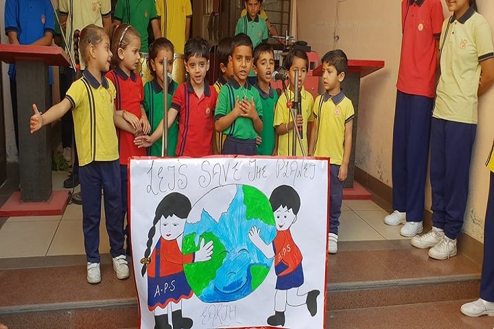 Aakarshan Public School-Earth day