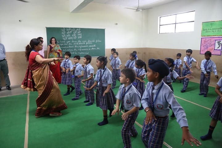 Adarsh Public School-Dance