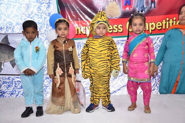 Aggarsain International Public School-Fancy Dress