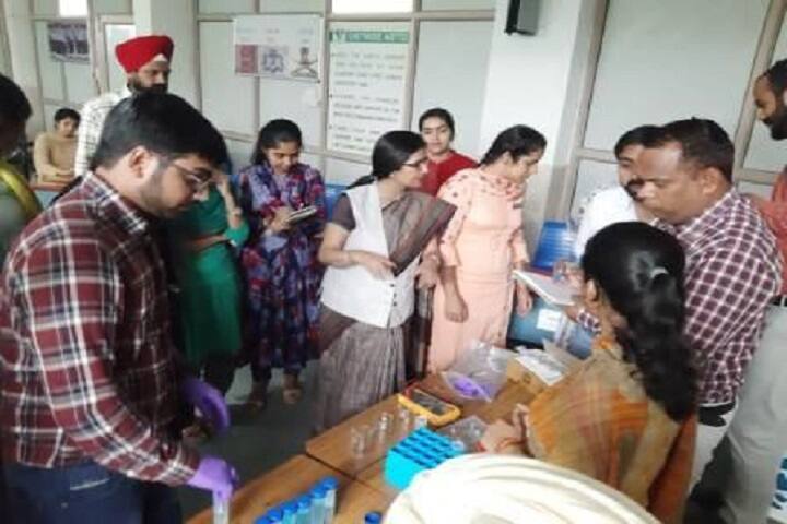 Akal Academy-Chemistry Lab