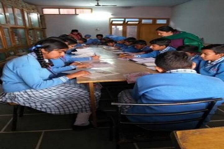 AVM Senior Secondary School-Reading Room