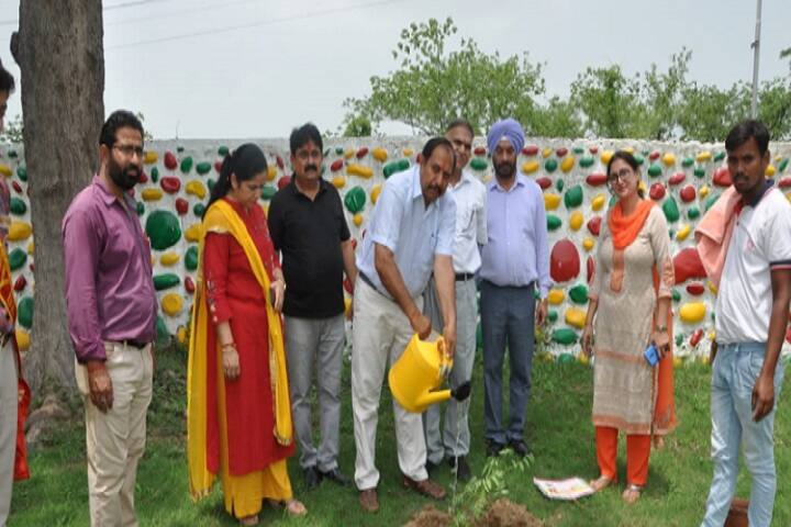 B B M B D A V Public School-Plantation