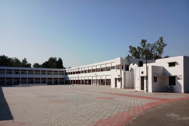 B B M B D A V Public School-School building