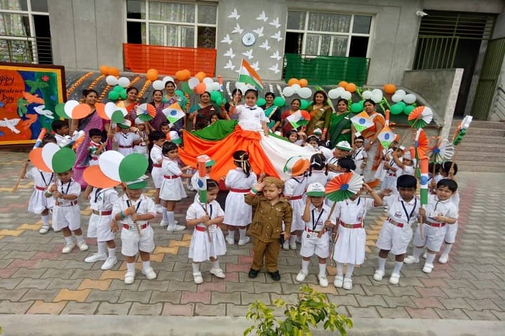 B C M School-independance Day3