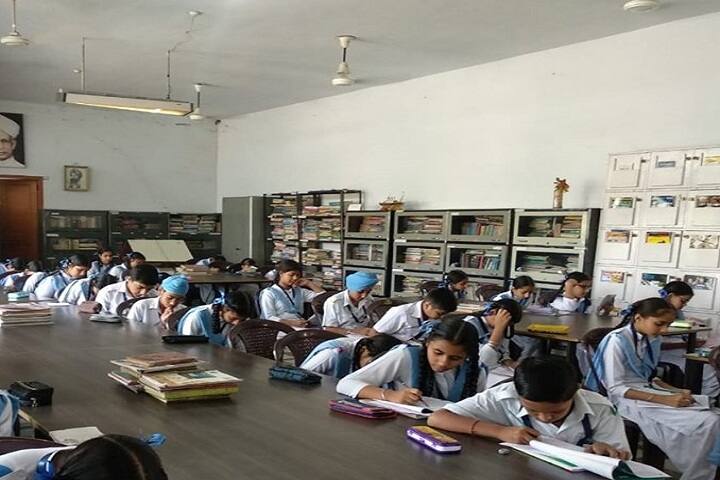 Baba Gandha Singh Public School-Library
