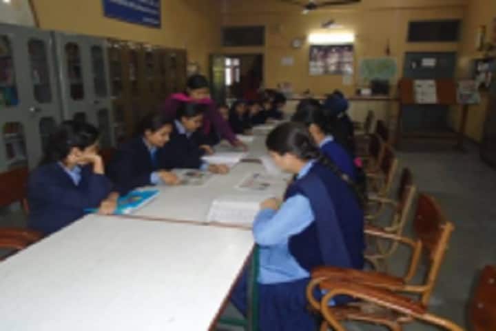 Baba Isher Singh Nanaksar Public School-Library