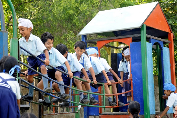 Baba Shaheed Singh Public School-Kids Playarea