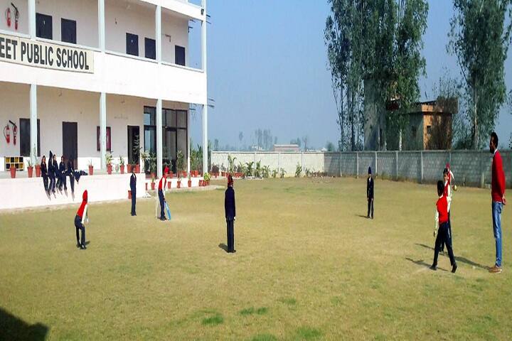 Barefeet Public School-Sports