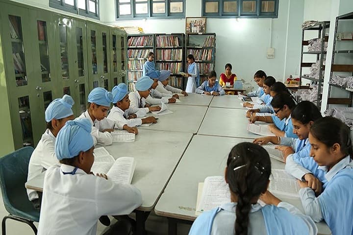 Bhai Mastan Singh Public School-Library with reading room