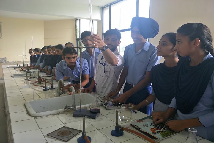 Bhai Nand Lal Public School-Laboratory