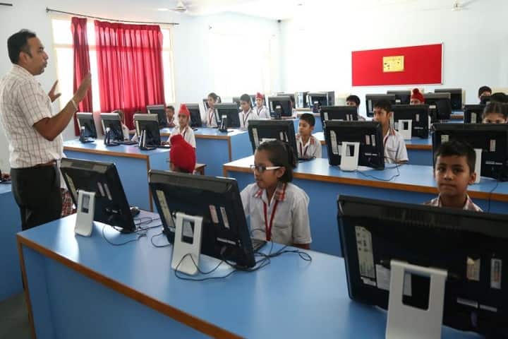 Bhupendra International Public School-IT-Lab with teacher