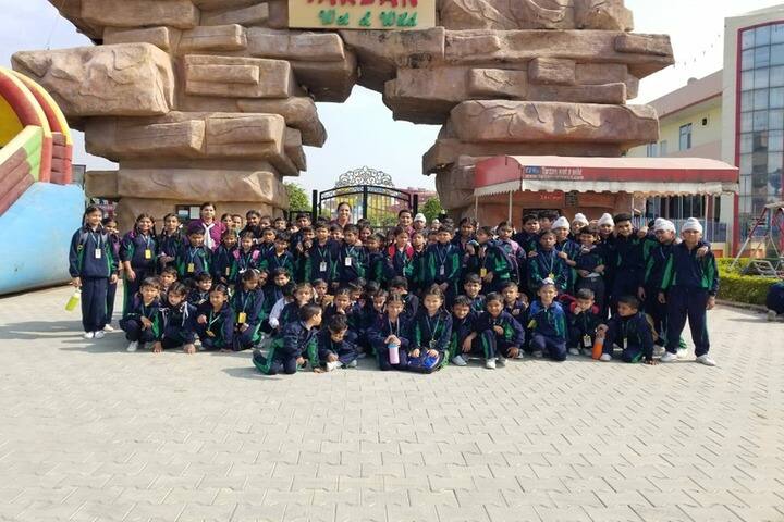 Bills Public School-Group Photo