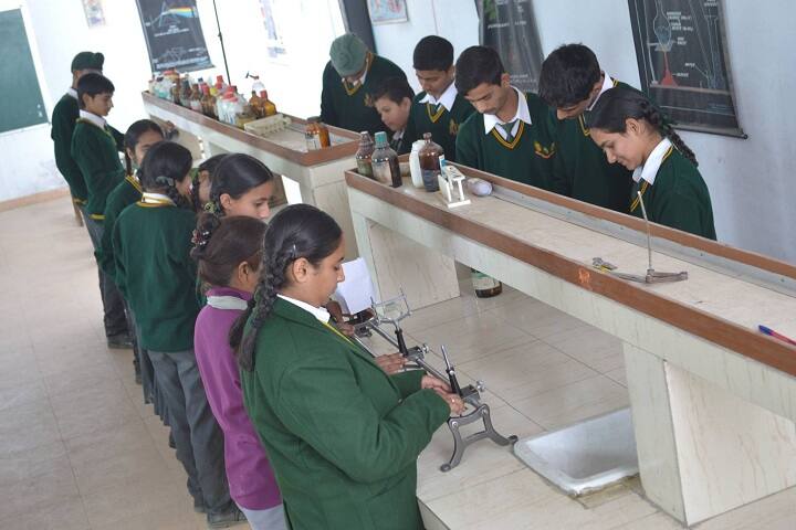 Bills Public School-Laboratory