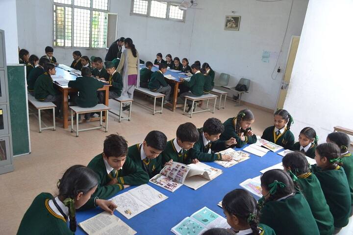 Bills Public School-Library