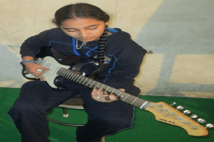 Bright Land School-Music