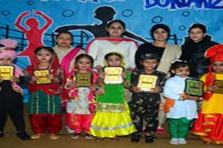 Broadway Public School-Prize Distribution